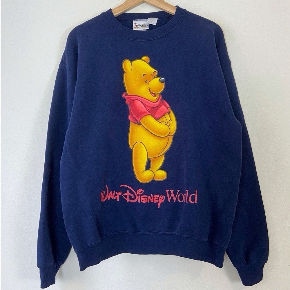 Vintage 90's Winnie The Pooh Walt Disney World Souvenir Sweatshirt - Medium